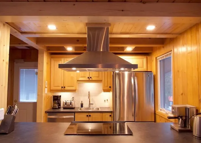 Chalet Familial Et Spa A Proximite Du Mont Orford