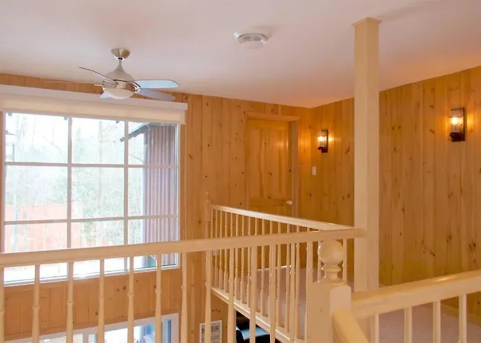 Chalet Familial Et Spa A Proximite Du Mont Orford